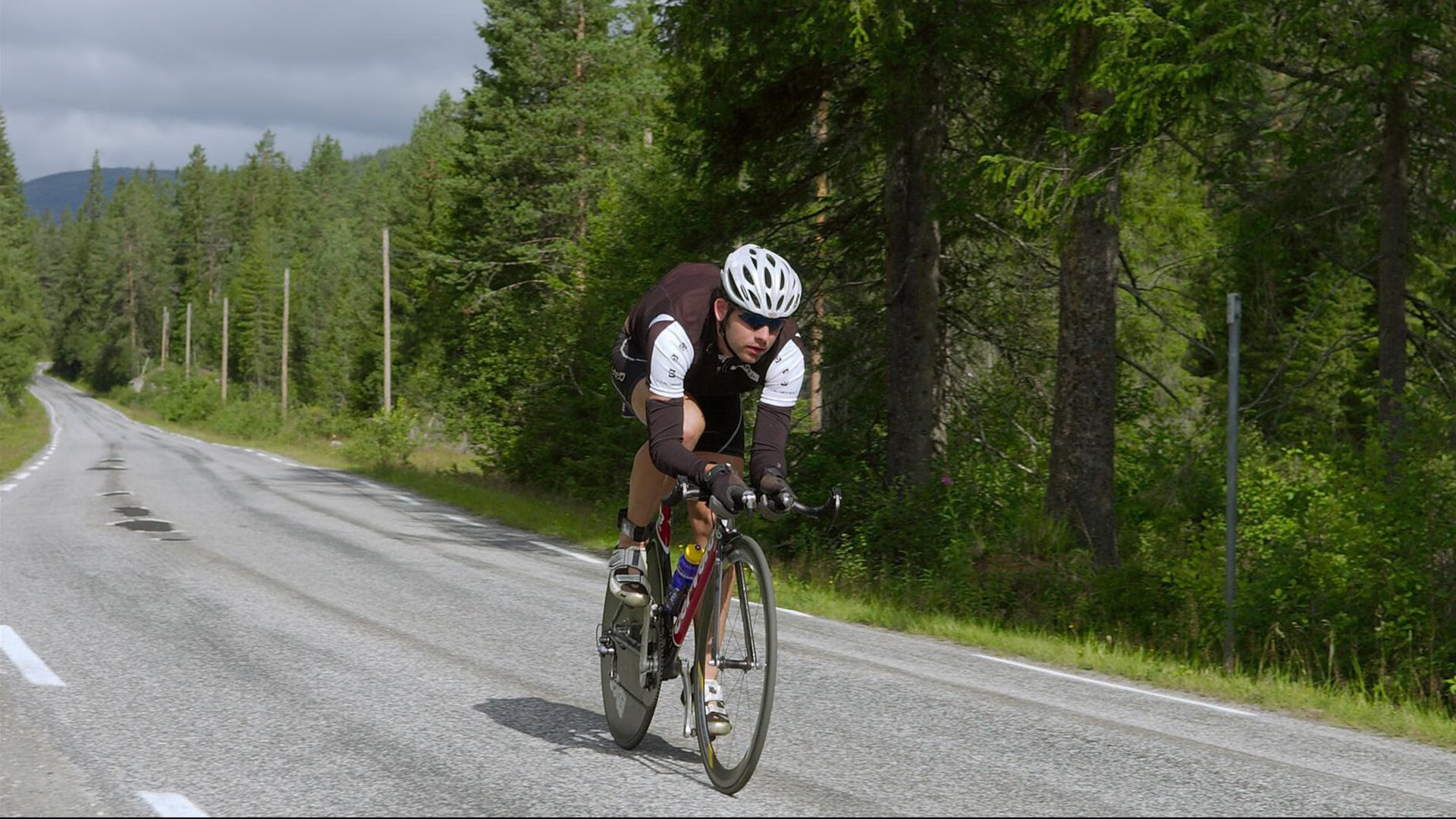 C罗重要时刻出色防守，湖人带队取胜！再创辉煌时刻