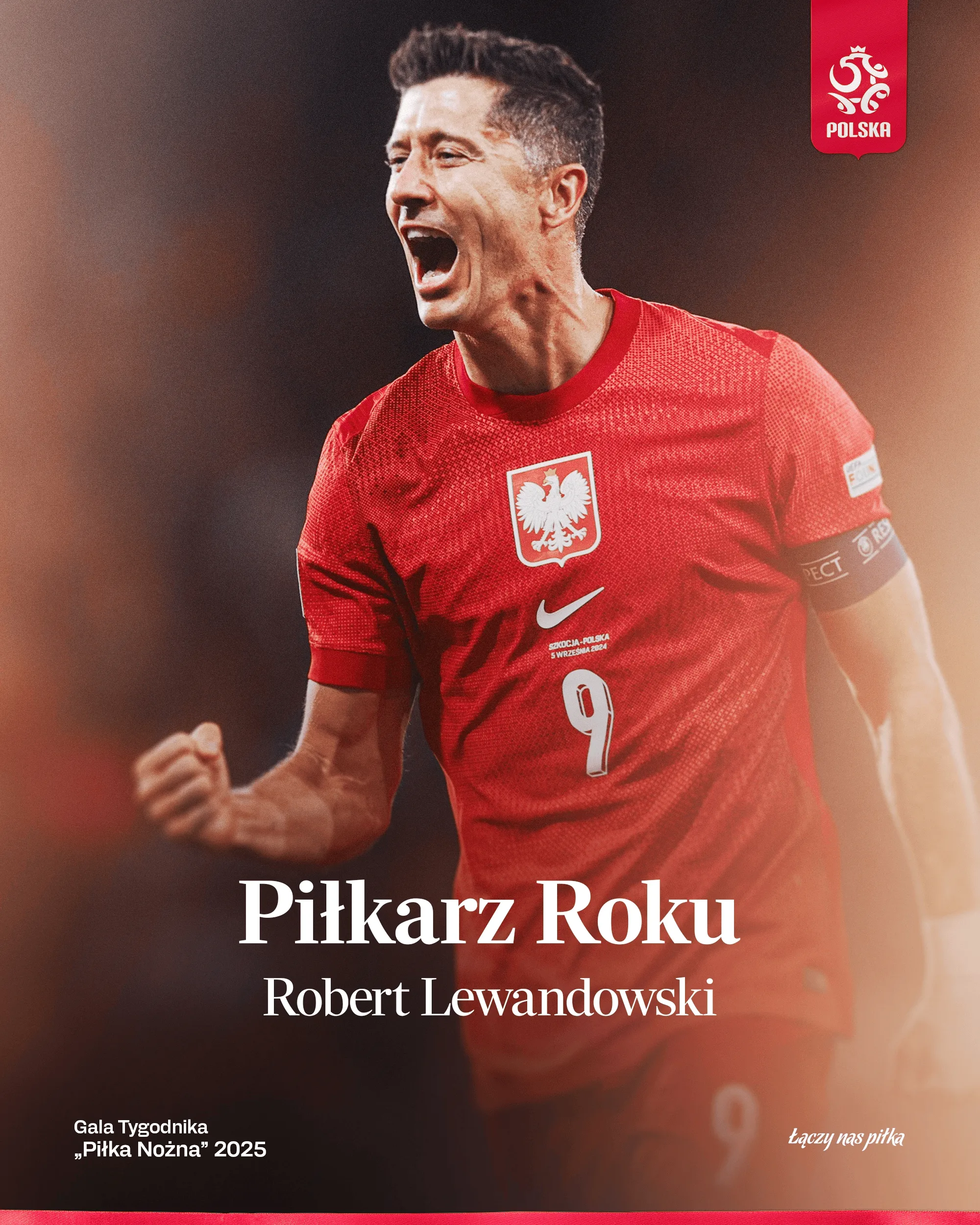 包含重返赛场首场状态出色，日本队观众沸腾！，莱万多夫斯基重返赛场观众掌声雷动的词条